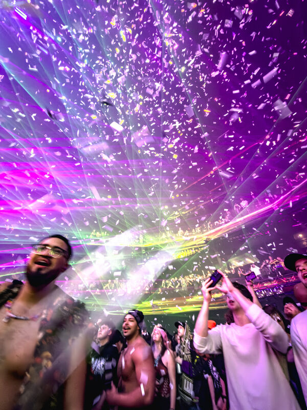 Confetti, Yay