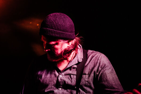 It's How He Feels the Groove