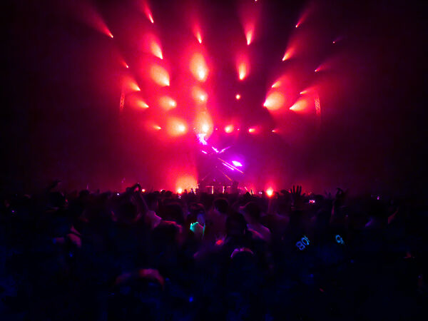 Throng
